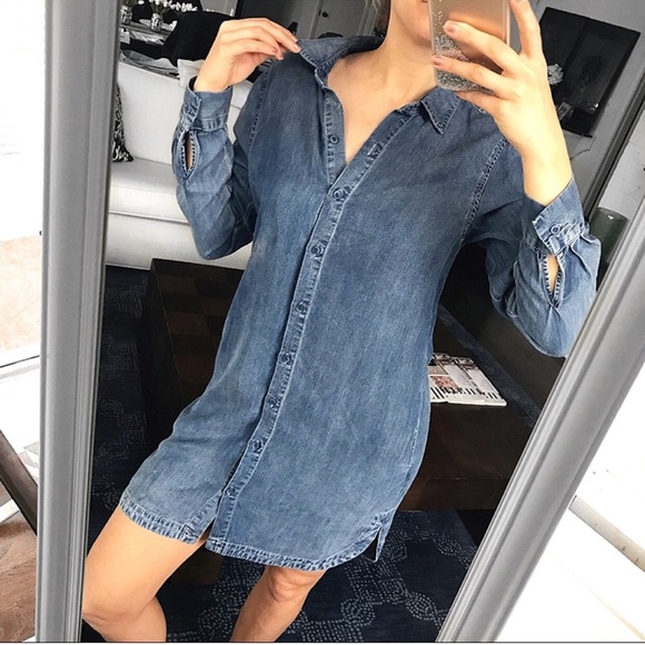 Velvet Heart Dresses & Skirts - JEAN SHIRT DRESS ! 👌🏼